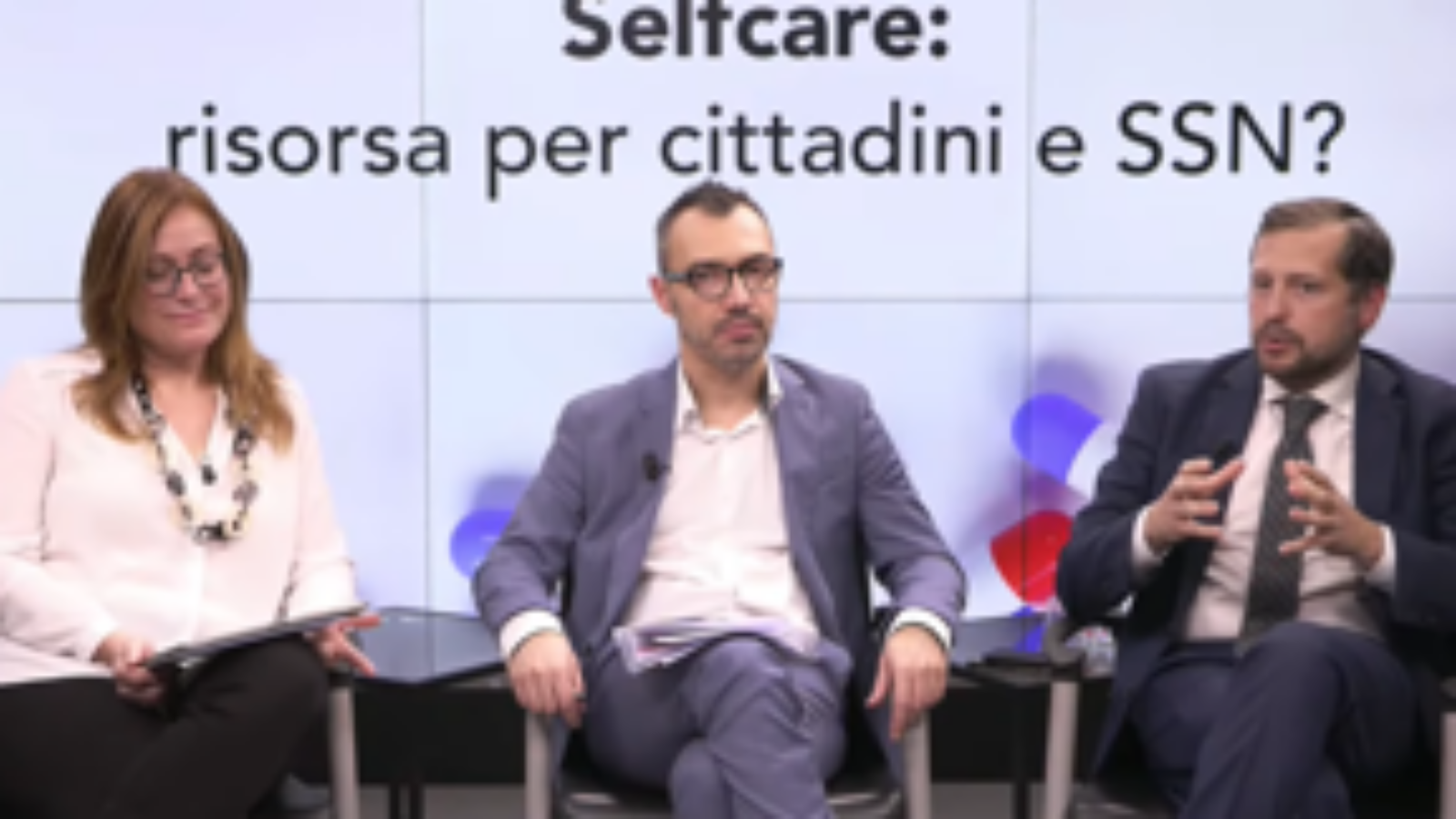 Esperti: "Self-care risorsa per cittadini e Ssn con 5 mld l'anno di risparmio"