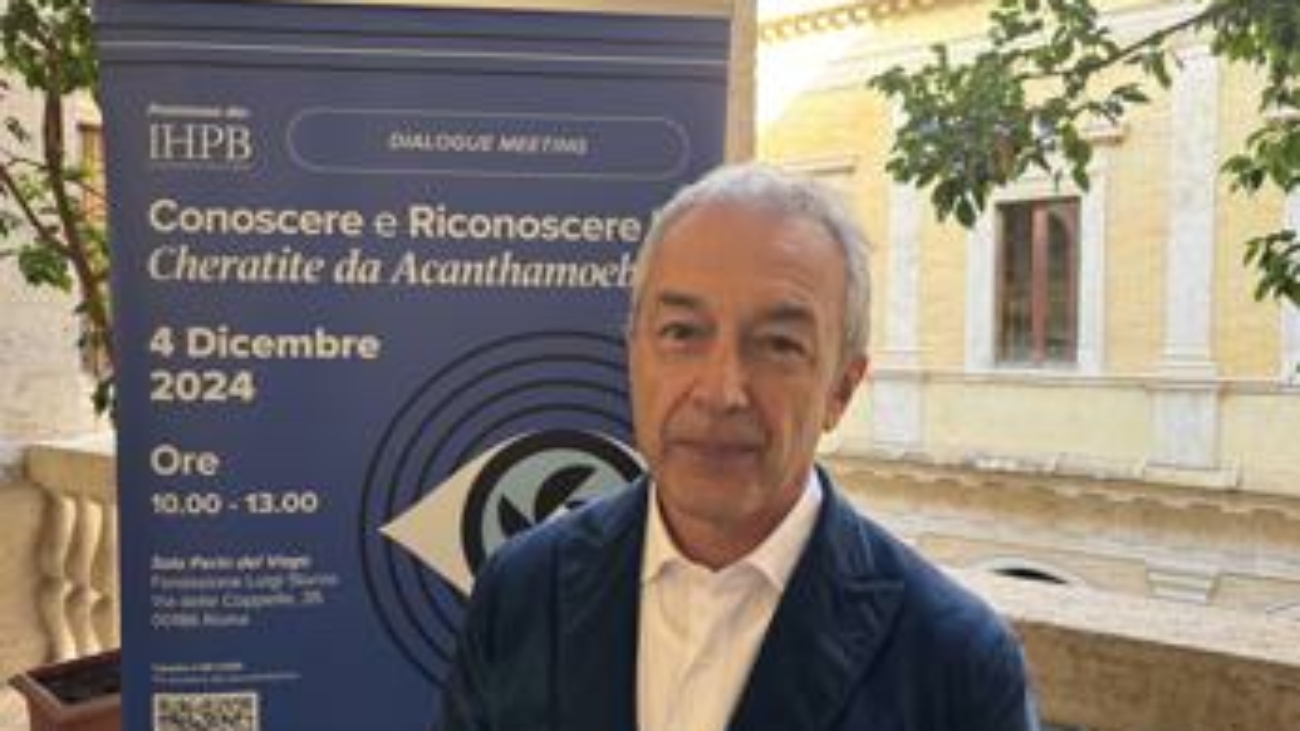 Malattie rare, oculista Rama: "Sintomi aspecifici per cheratite da acanthamoeba"