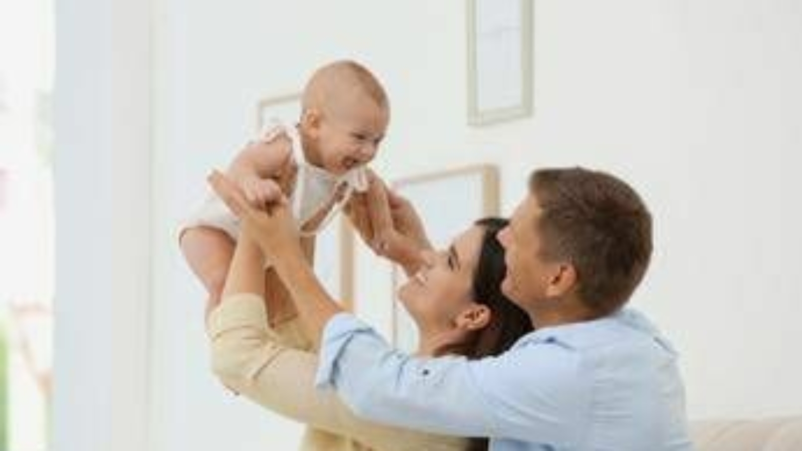 Fecondazione, l'età del padre conta: se è over 45 più rischi di aborto e insuccesso