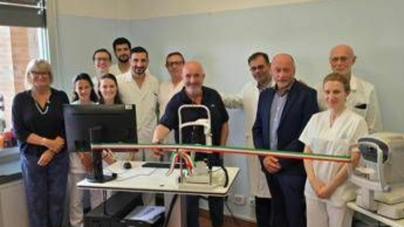 Reggio Emilia, Assit Group dona apparecchiatura per diagnosi e follow up uveite