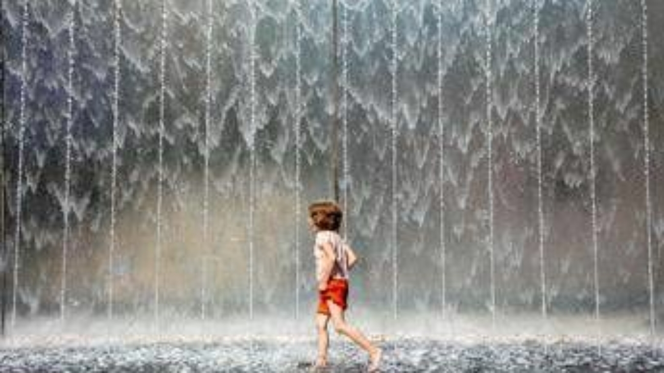 Italia nella morsa del caldo, oggi allerta rossa in tre città