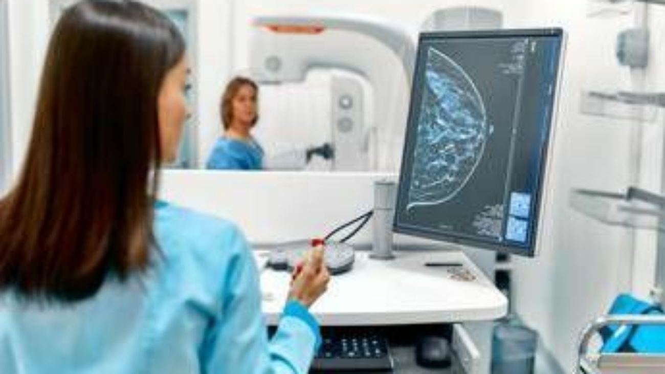 Mastectomia per il 40% delle donne operabili, "disponibili tecniche più conservative"