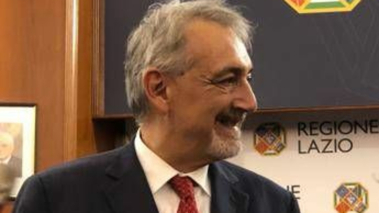 Rocca: "Nel Lazio decine di milioni di euro per prescrizioni improprie". I medici di famiglia: "Falso"
