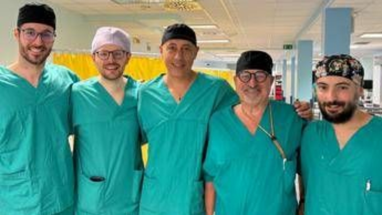 Chirurgia, a Padova protesi di astragalo in titanio 'su misura' alle caviglie