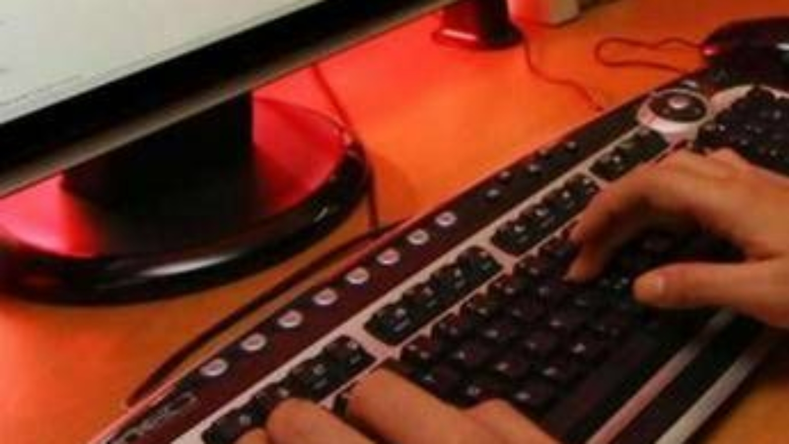 Ordine degli psicologi: "L'abuso digitale è come quello fisico, rischio di sindrome da stress post traumatico"