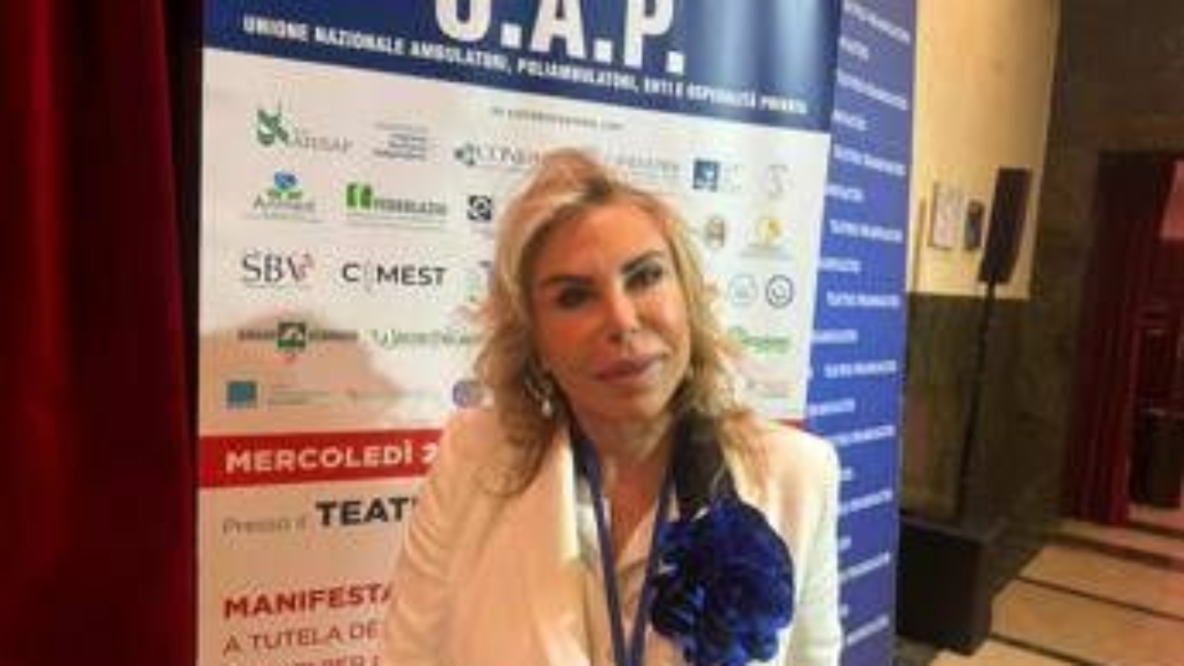 "Testo unico farmaceutica risolva squilibri settore", da Uap 5 richieste urgenti