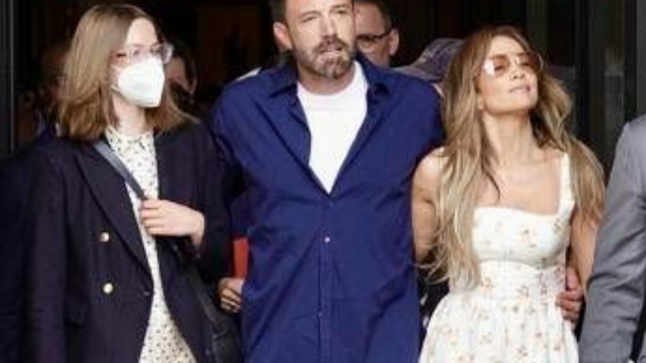 Ben Affleck, l'appello della figlia Violet per l'uso delle mascherine contro Covid
