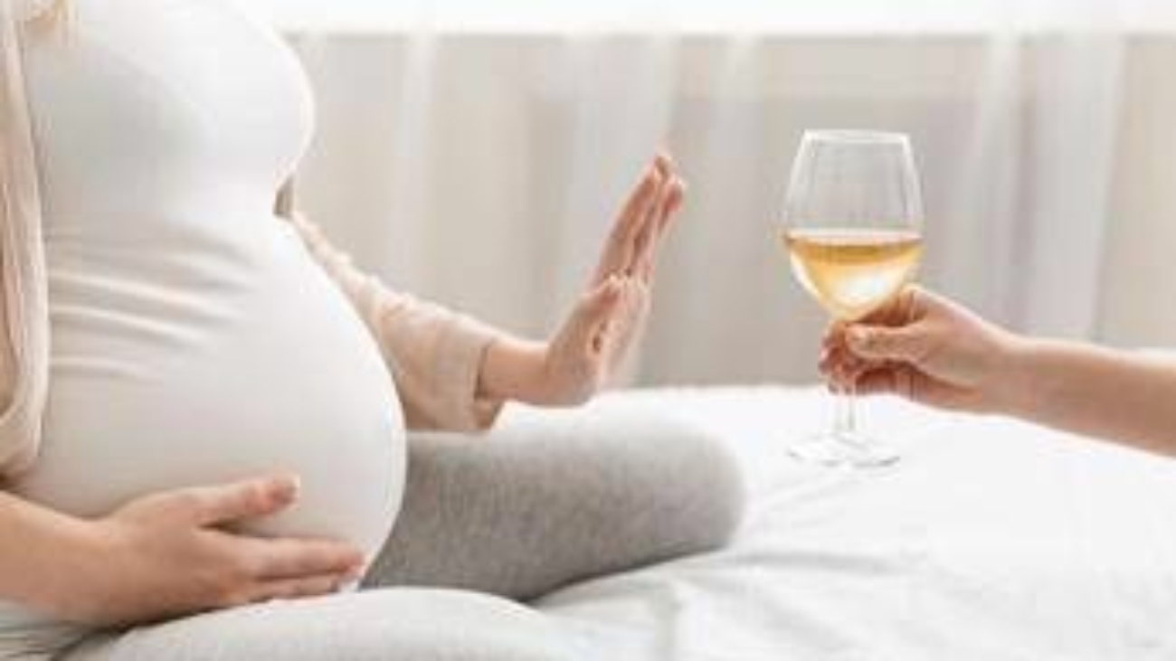 Neonatologi, 'in Italia 2.500 casi l'anno di disturbi feto-alcolici'