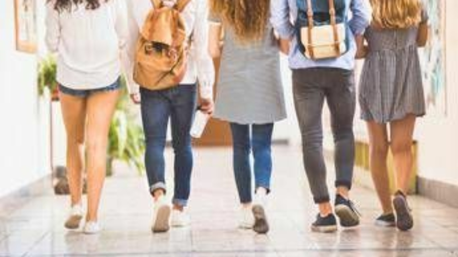 Adolescenti e malattie reumatiche, Sir: "Rientro a scuola aiuta a gestire patologia"