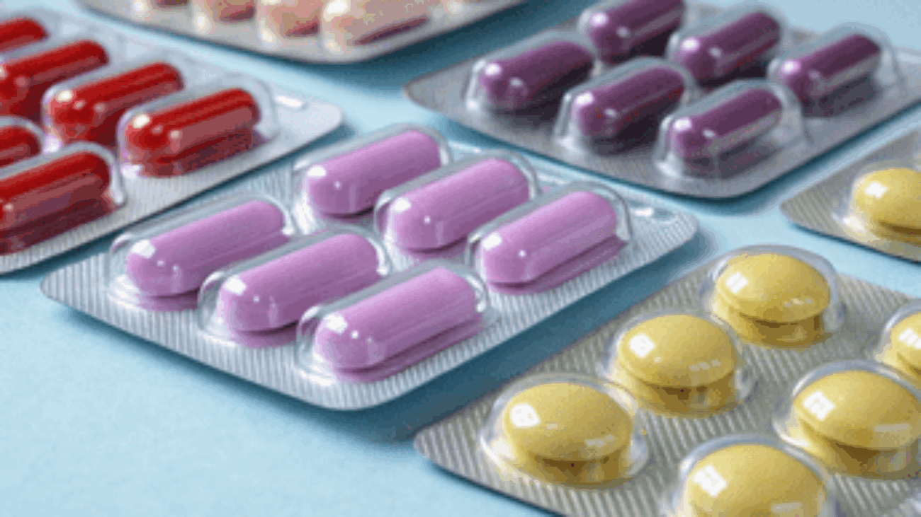 Farmaci, Egualia: 'equivalenti spina dorsale terapie croniche, ora rischiano crisi'