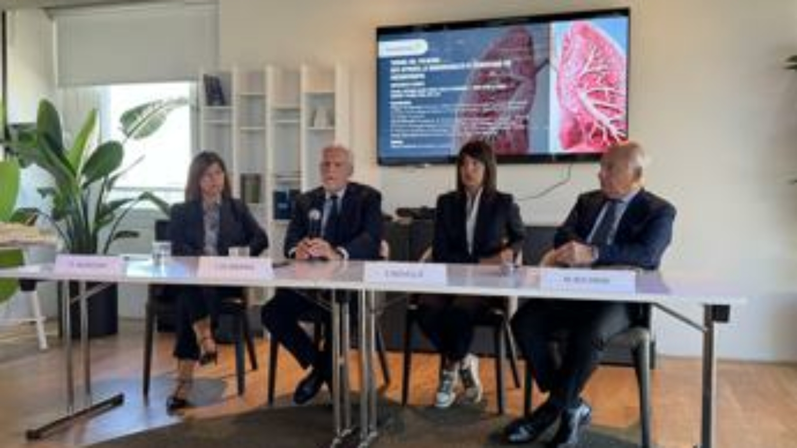 Tumori al polmone Nsclc e mutazione Egfr, rimborsate 2 nuove indicazioni terapia mirata