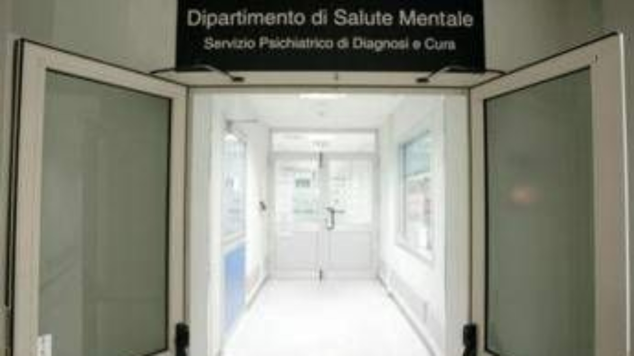 Salute: 1 italiano su 4 vive con un disturbo mentale, un libro racconta le loro storie