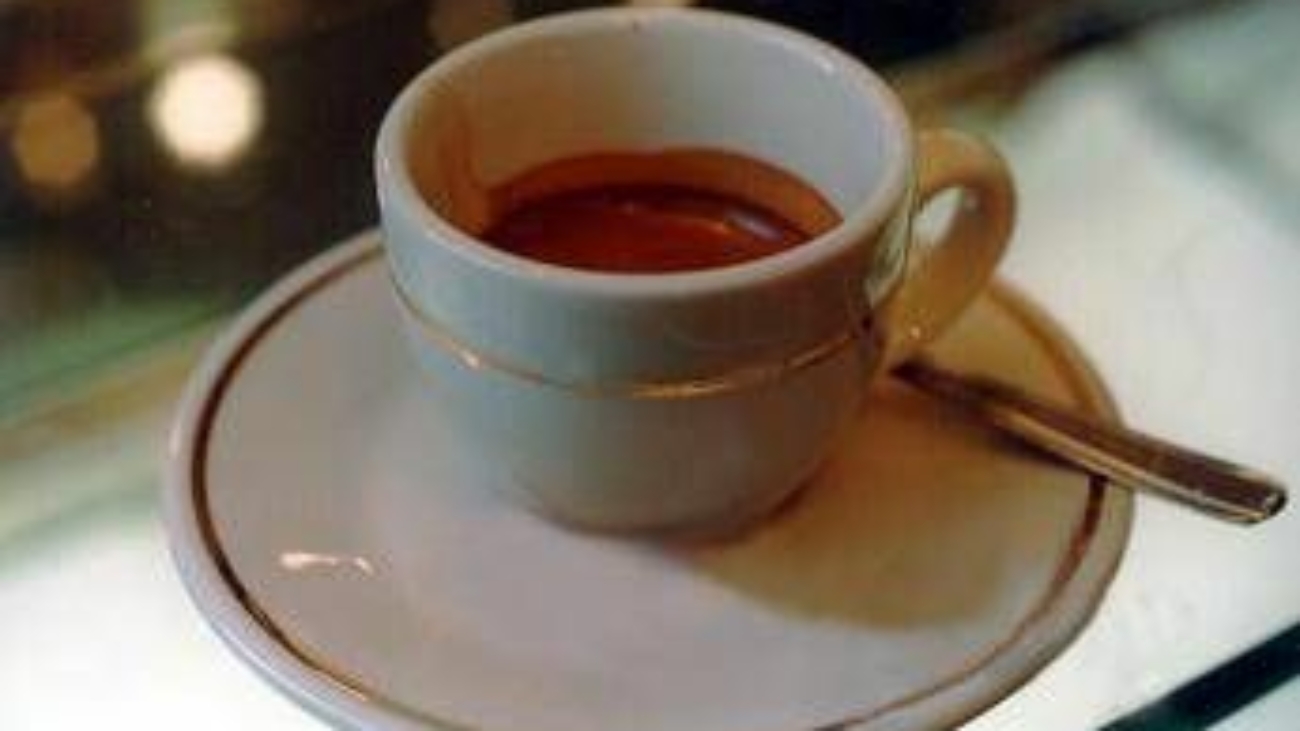 Il caffè 'fa bene' a cervello e intestino, ecco come ci aiuta
