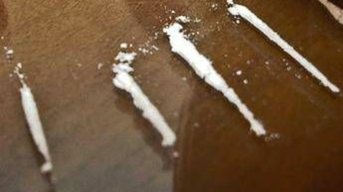 Allarme droga, 79 nuove sostanze psicoattive e 'sballo' regolare per 910mila giovani