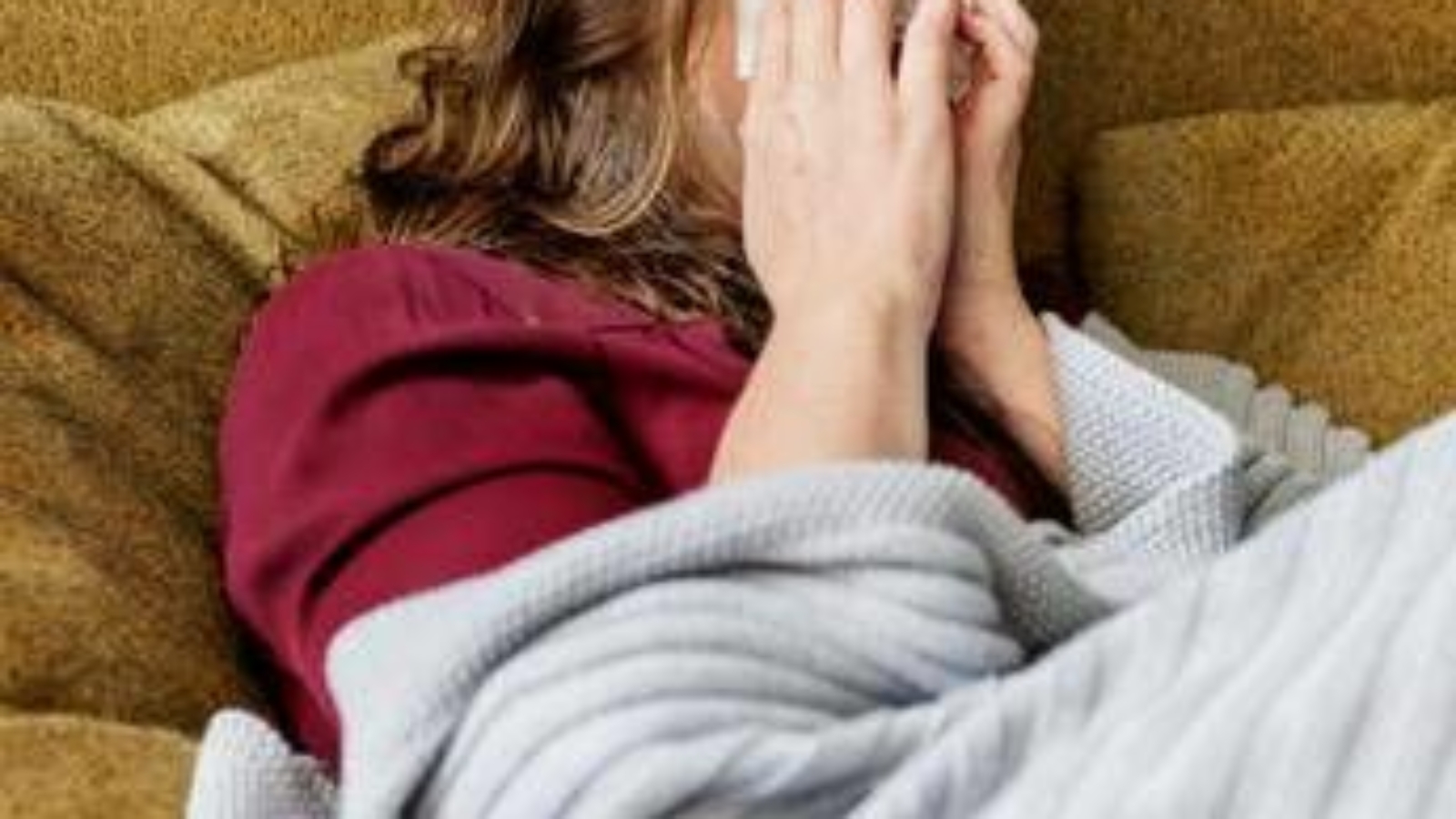 Influenza 2025, Bassetti: "Polmoniti impegnative anche nei giovani"