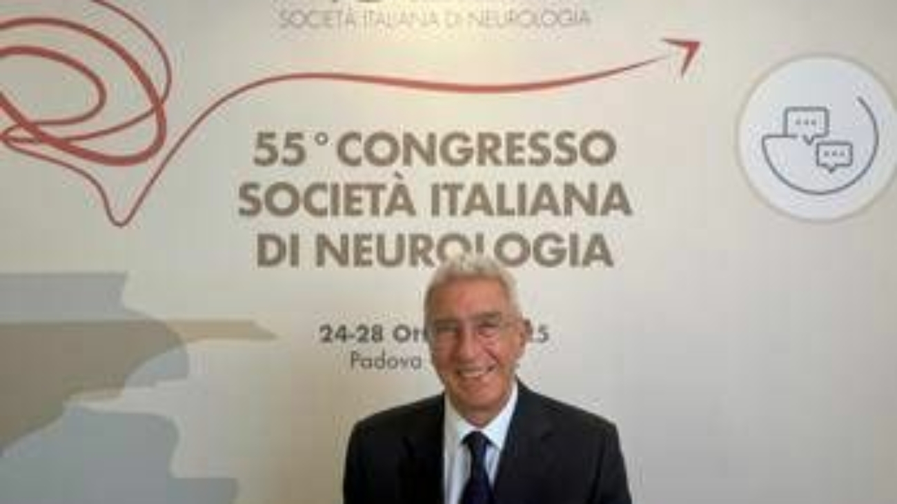 Neurologi: "Bene Ddl caregiver ma servono formazione e sostegno psicologico"