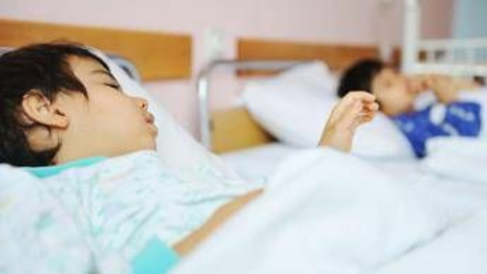 Tumori: 2 su 100 colpiscono i bambini: "Radioterapia decisiva in 1 caso su 3"