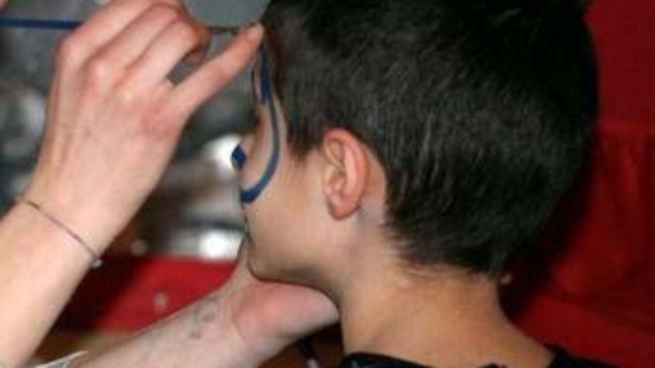 Carnevale, la dermatologa: "Trucco ai bambini solo se sicuro e specifico"