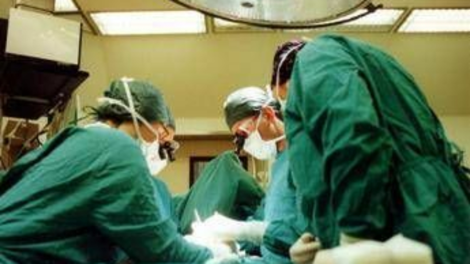 Trapianto di cuore danneggiato, il cardiochirurgo Chiariello: "Scelta probabilmente obbligata"