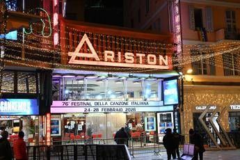 Sanremo, parola d'ordine esserci. Lo psicologo: "In agguato rischio Fomo"