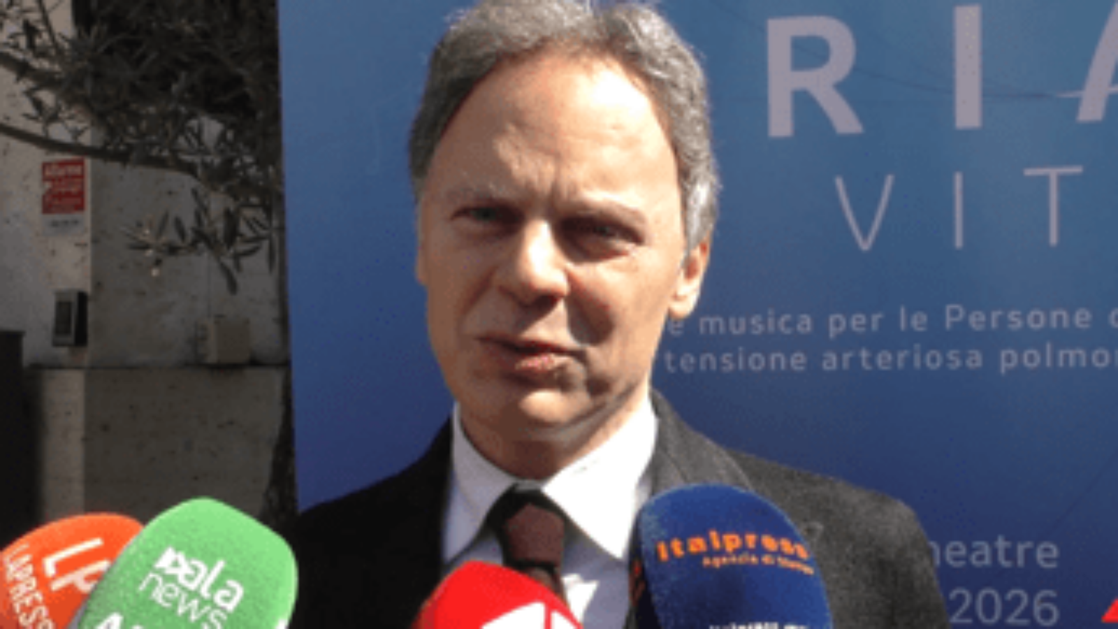 Malattie rare, cardiologo Badagliacca: "Ci vogliono 2-3 anni per una diagnosi di ipertensione polmonare"