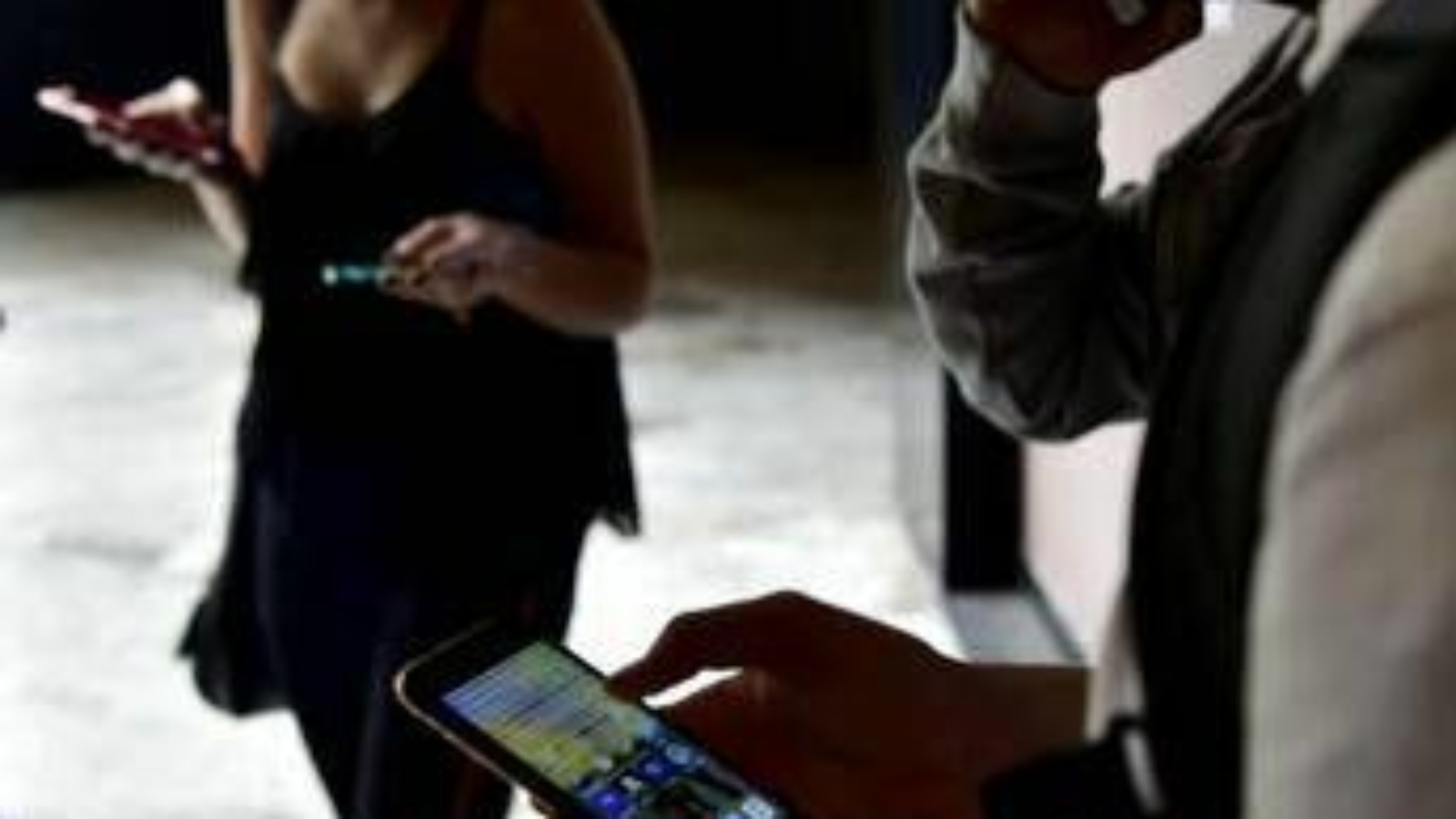 Gen Z e la "telefobia". Ecco perché oggi si preferiscono i messaggi alle chiamate