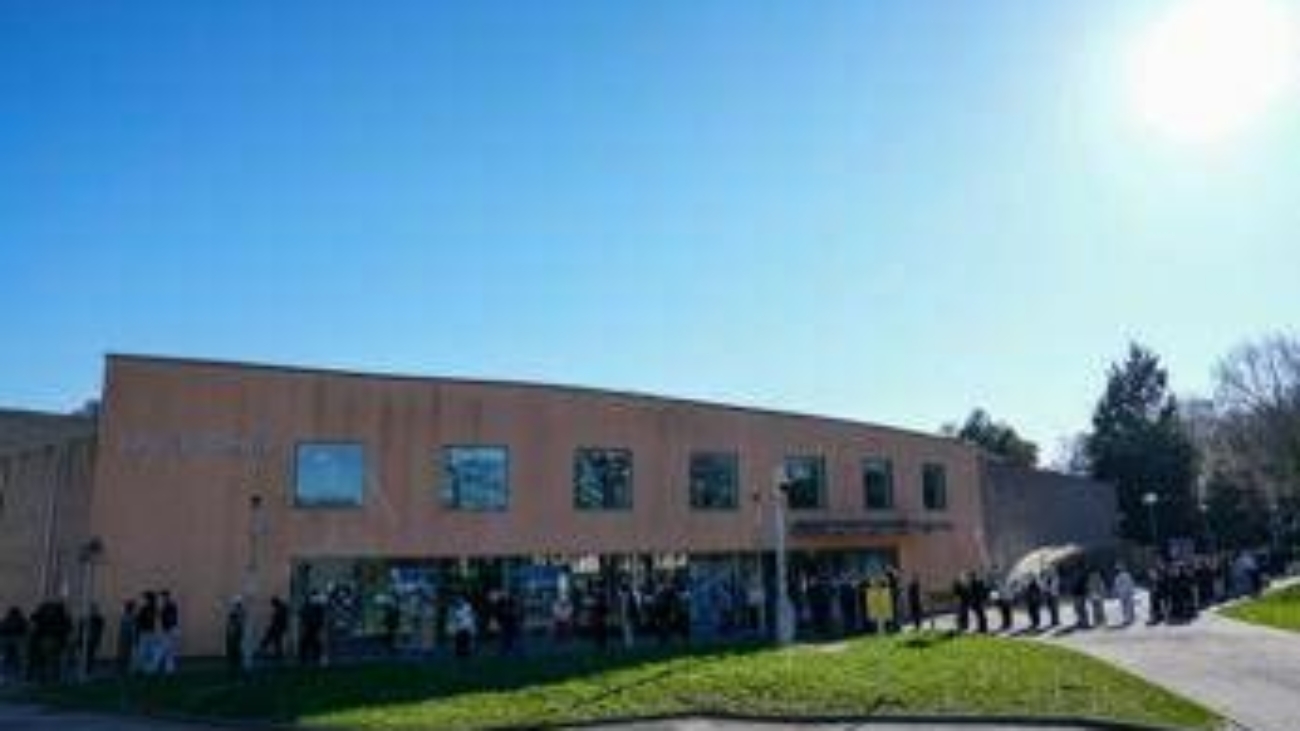 Meningite Uk, ipotesi esperti: "Ceppo MenB potrebbe essersi evoluto diventando più trasmissibile"