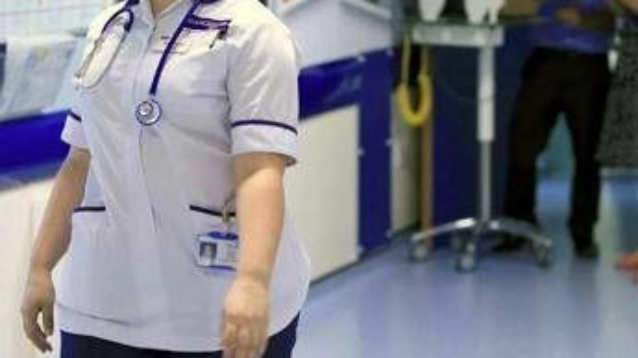 Meningite, l'igienista: "Rischio focolai anche in Italia, urgente vaccino MenB nei Lea per gli adolescenti"