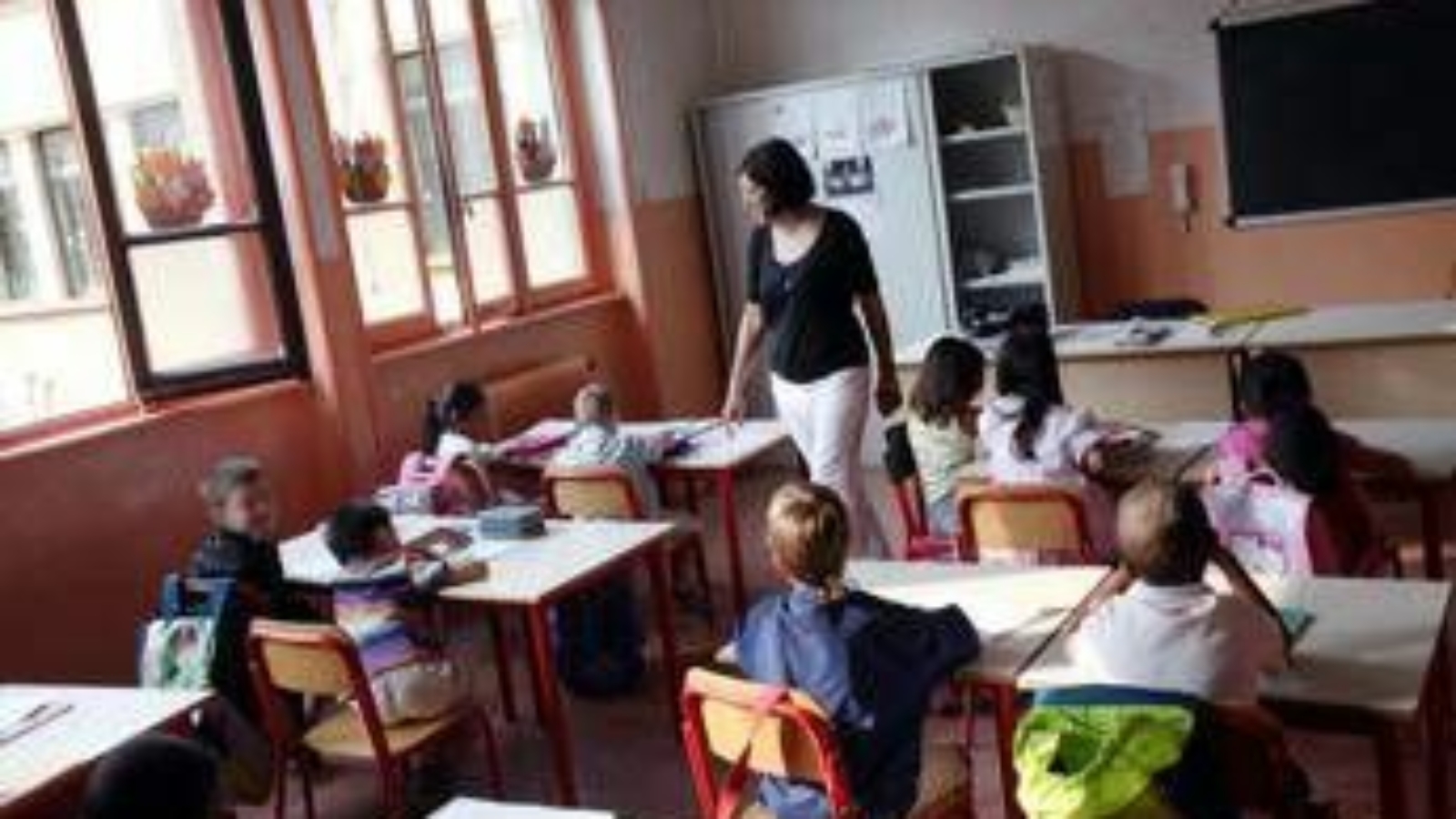 Pediatra, 'alunni non lucidi alle 8? Vero, modulare lezioni su ritmi circadiani'