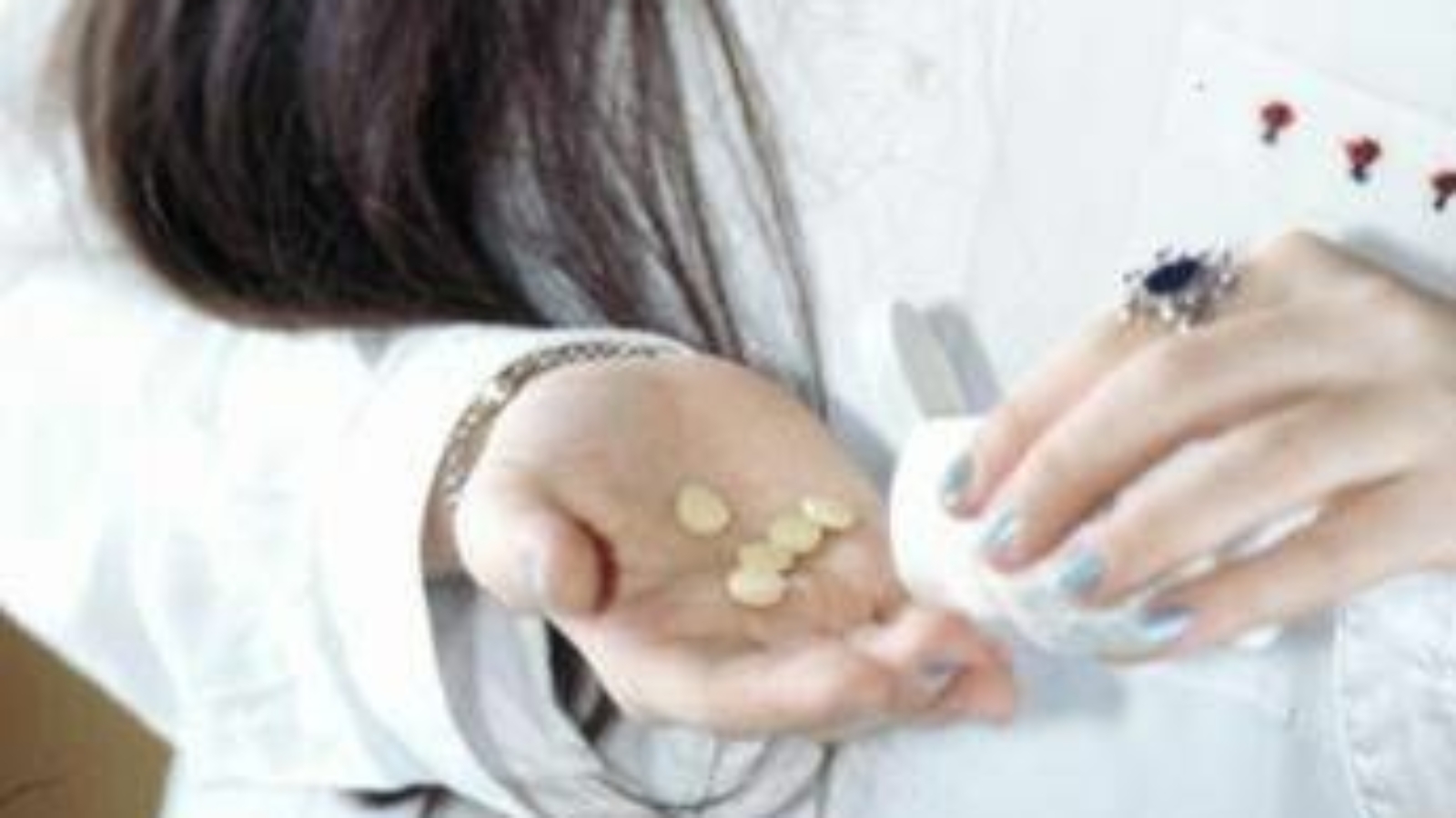 Vitamine segreto anti-età, prenderle ogni giorno può rallentare l'invecchiamento