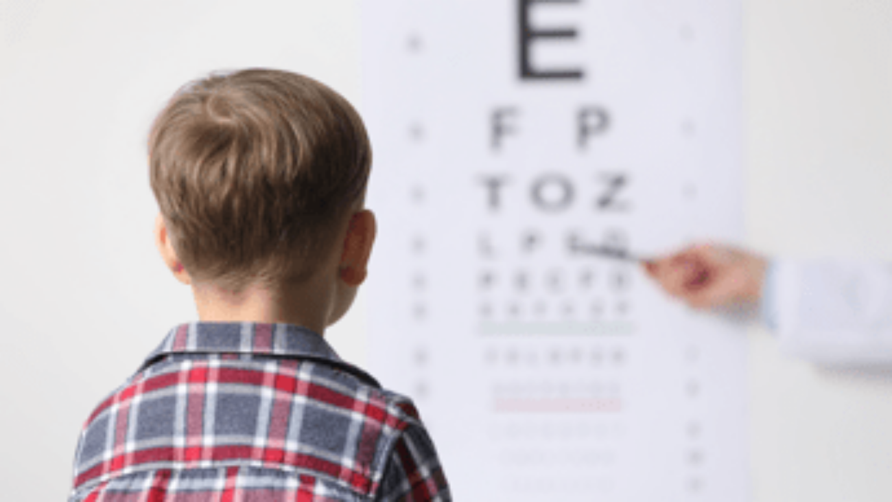 Miopia pediatrica, disponibile in Italia un collirio che la rallenta