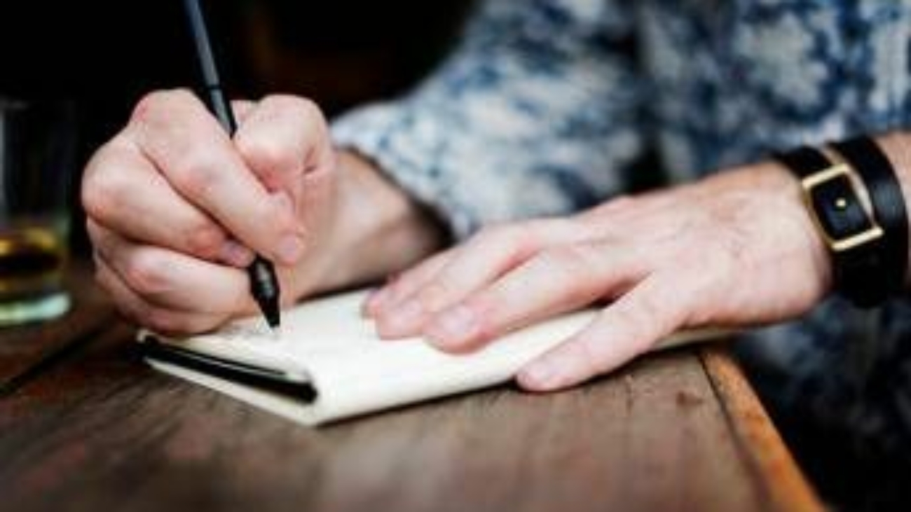 Parkinson, segnali precoci della malattia e come proteggere la salute del cervello: 10 cose da sapere