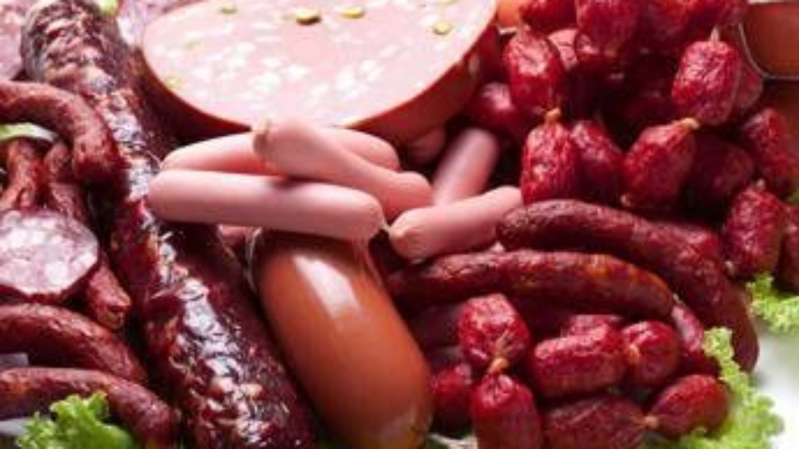 Pasqua, l'esperto: "Attenzione ai pasti pesanti, rischio +2 kg in due giorni"