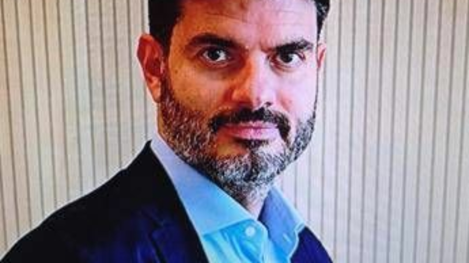 Rigurgito acido, disfagia e in alcuni casi tosse persistente, voce rauca o mal di gola. Cos'è l'esofago di Barrett